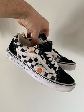 Vans Checkerboard Daisy Old Skool Sneakers